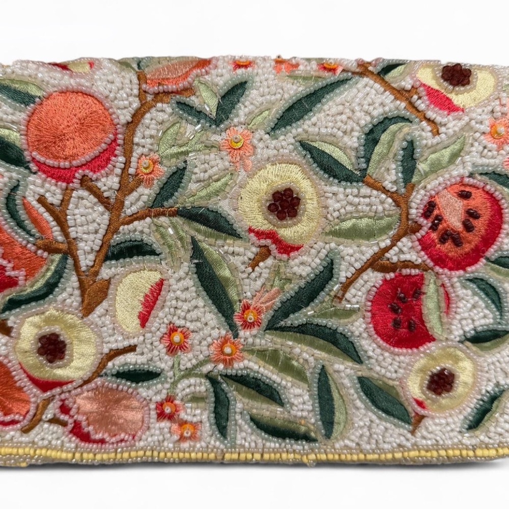 Viral Peach Pomegranate Beaded Shoulder Bag NWT - Picture 10 of 10